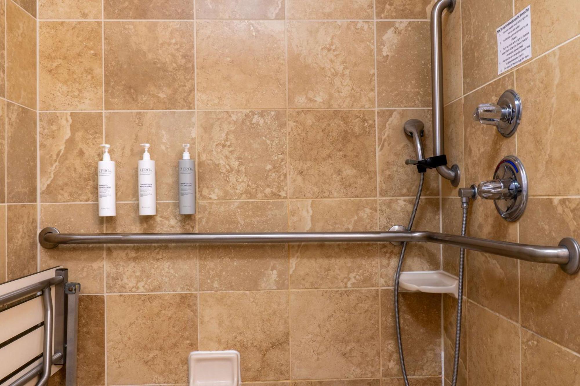 Hampton Inn Elkhorn Lake Geneva Area Exterior foto