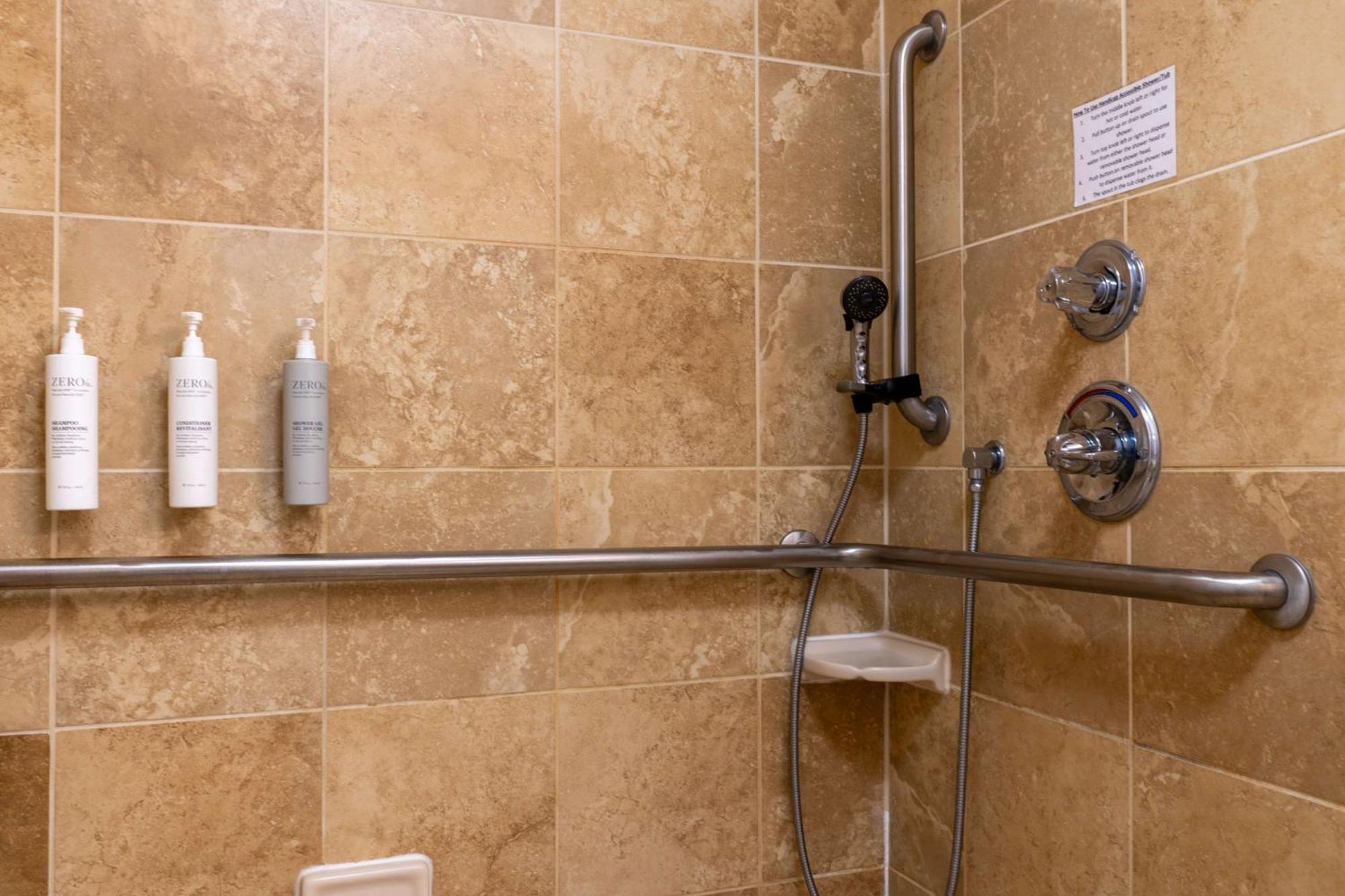 Hampton Inn Elkhorn Lake Geneva Area Exterior foto