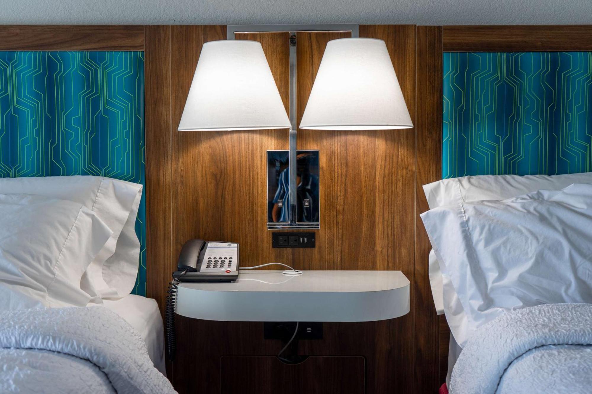 Hampton Inn Elkhorn Lake Geneva Area Exterior foto